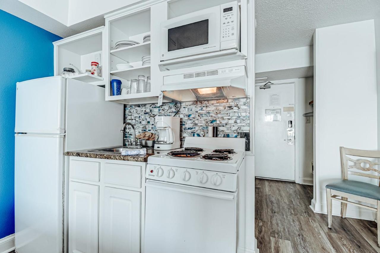 Ocean Front Comfy Condo W/Kitchen, Sleeps 4, Snowbird Paradise Myrtle Beach Exterior foto